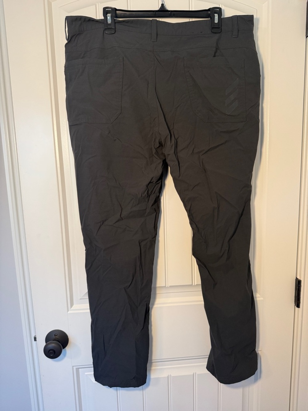 Adidas Adicross Men’s Dark Gray Golf Performance Pants 38x32 Stretch Flat Front - Picture 2 of 3